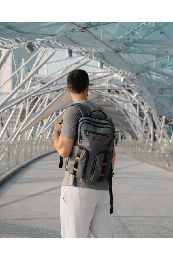 mochila urban-eye 156 cinzaconhaque