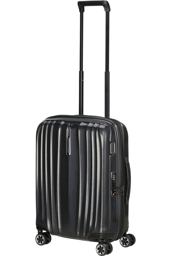 carrinho de bebê nexis spinner expansível 4 rodas 55cm preto Ônix