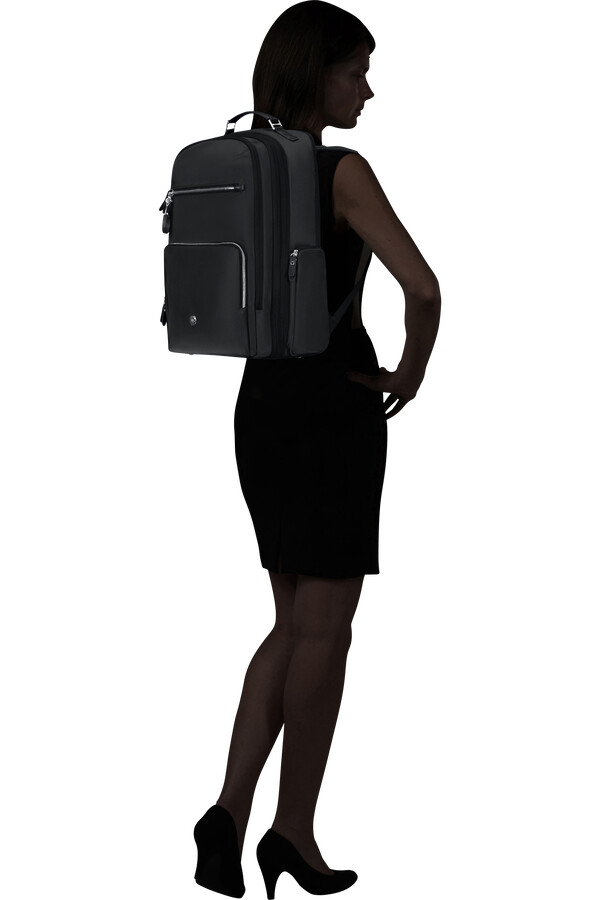 mochila karissa evo 15.6 preta